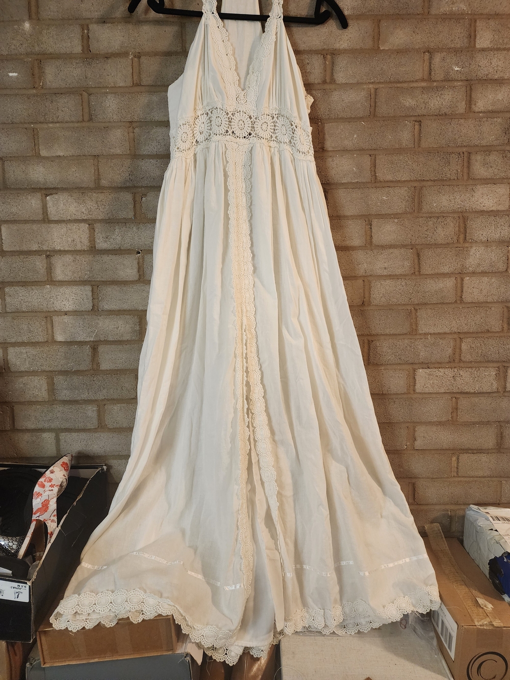 Azucar Dress Off-white Crochet Detail with Slit And Razorback